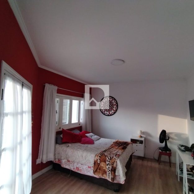 09237729-d676-4960-a747-65f7afdc0736