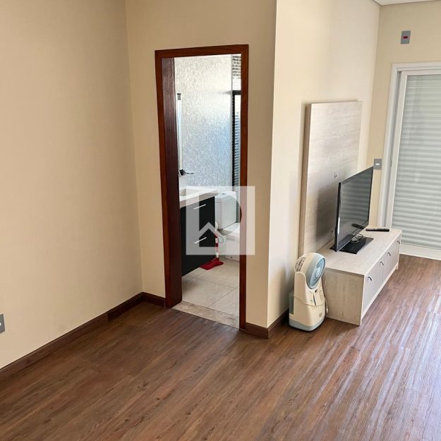 3050c089-2436-4c0c-888f-4a5e69ea4e8e