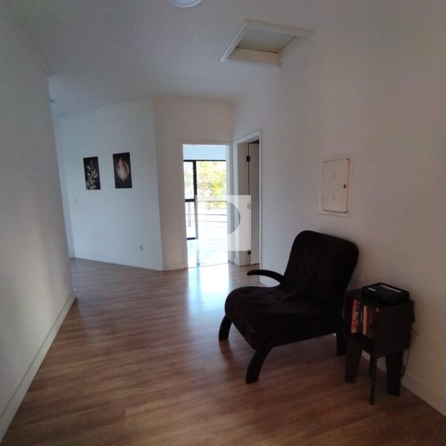 5629a878-fca0-4758-b553-dc9acae33089