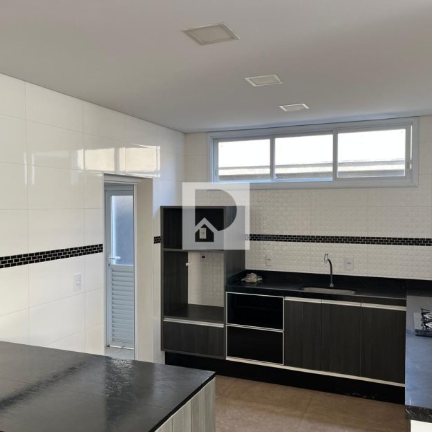 aae90f1a-2fae-4d0a-9db5-81eee19c8117